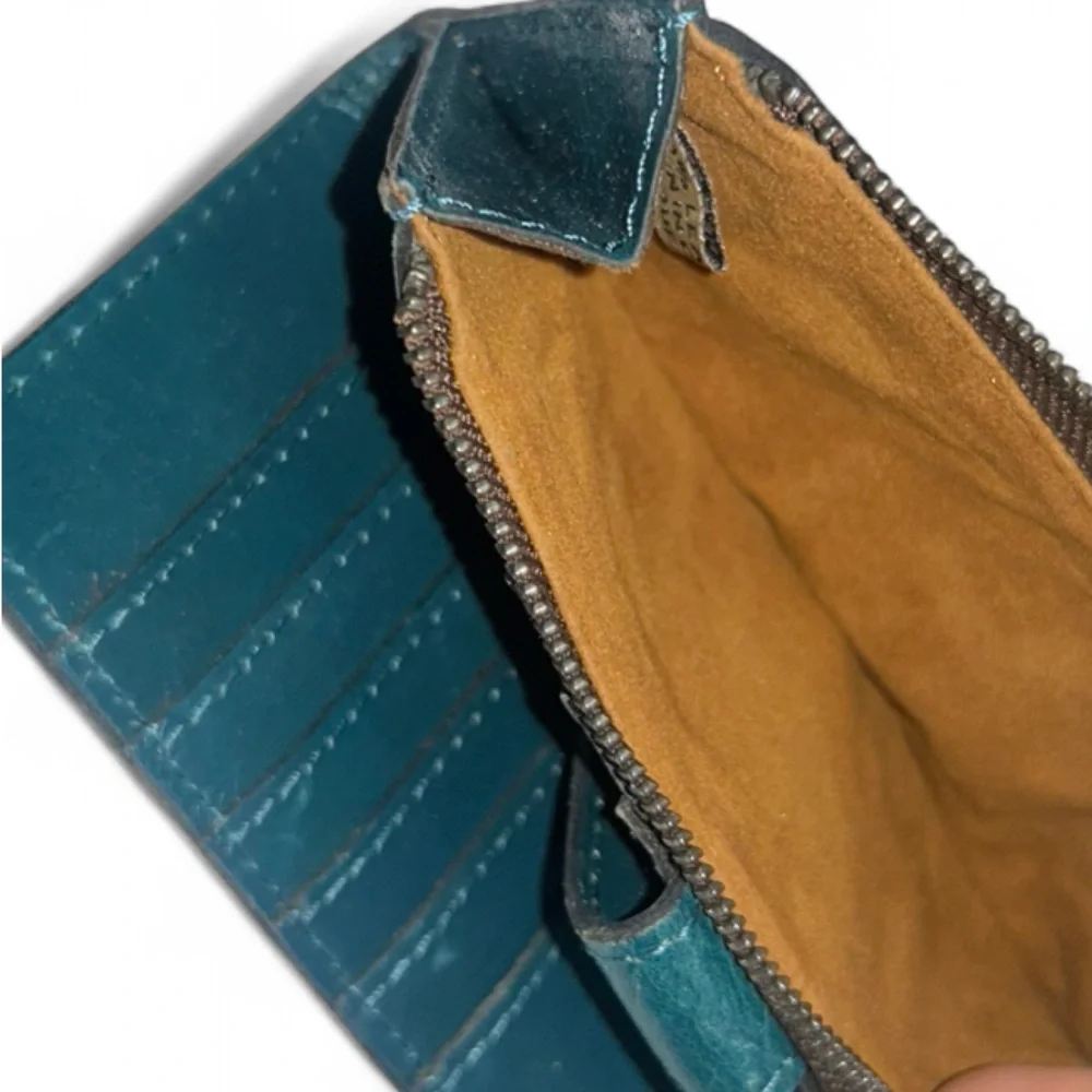 Patricia Nash • Turquoise Full‑Grain Leather Wallet • Vintage Zip Coin Organizer